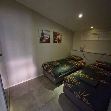 Dorpsdijk 53A Apartment Вровенполдер Екстериор снимка