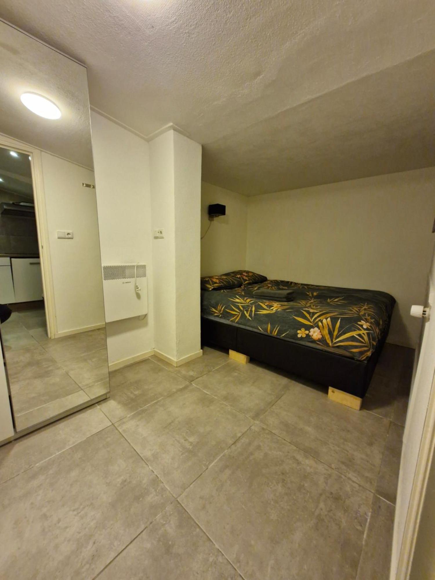 Dorpsdijk 53A Apartment Вровенполдер Екстериор снимка